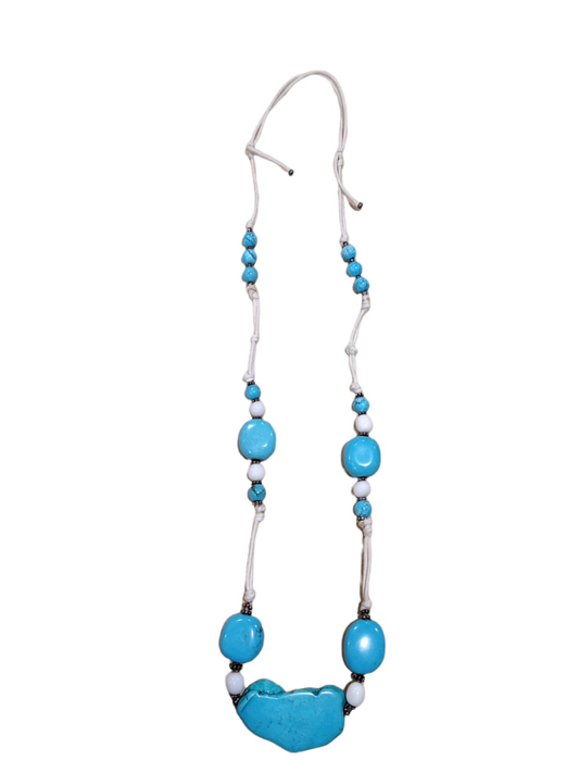 Collana lunga regolabile in pasta di turchese e agata azzurra e bianca