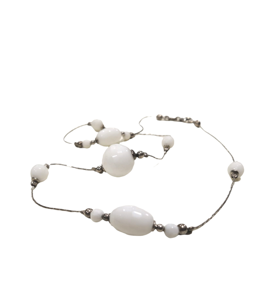 Collana girocollo in argento e agata bianca