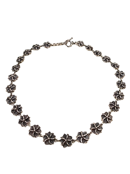 Collana girocollo a fiori in argento 925