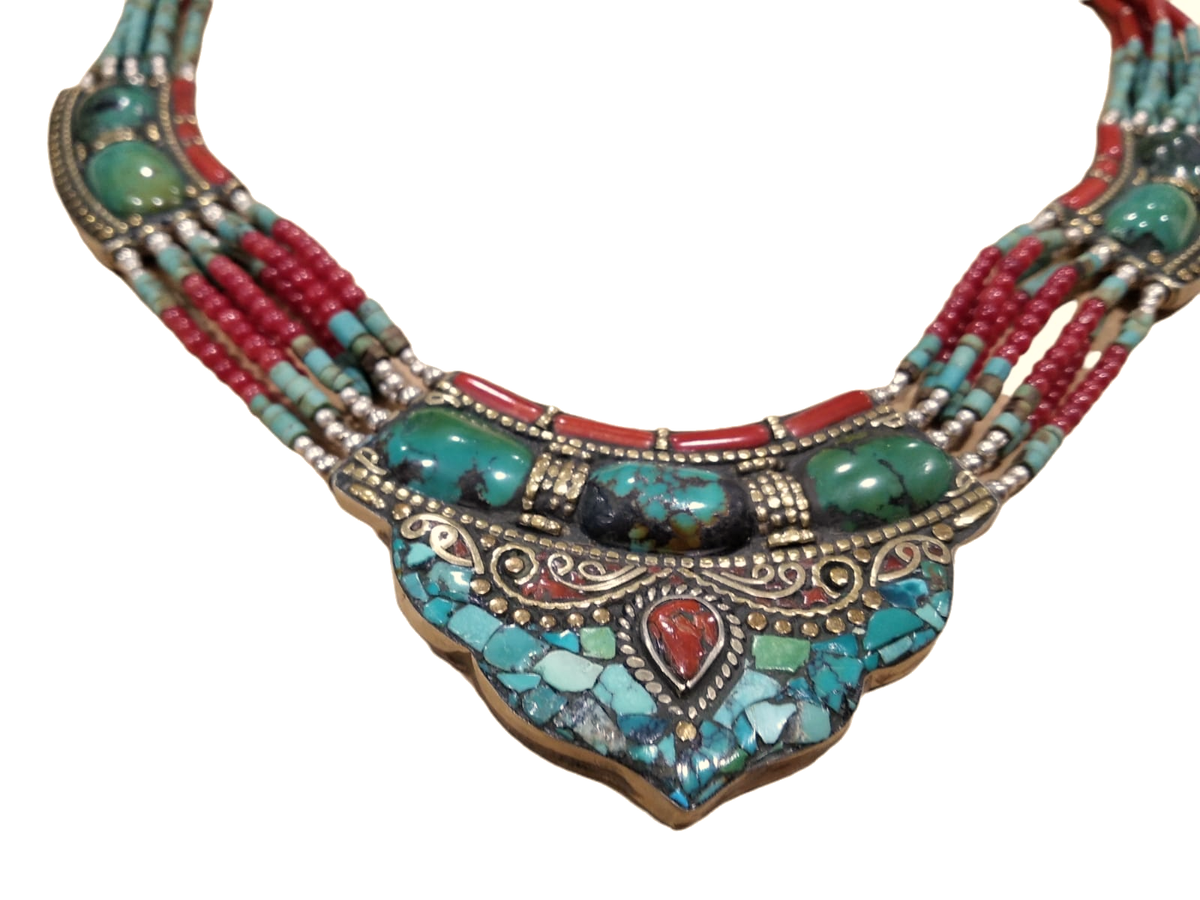 Collana girocollo in turchese e corallo con elementi in argento