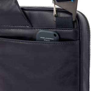 Borsello da uomo porta iPad®mini in pelle BlueSquare Piquadro (disponibile in diversi colori)