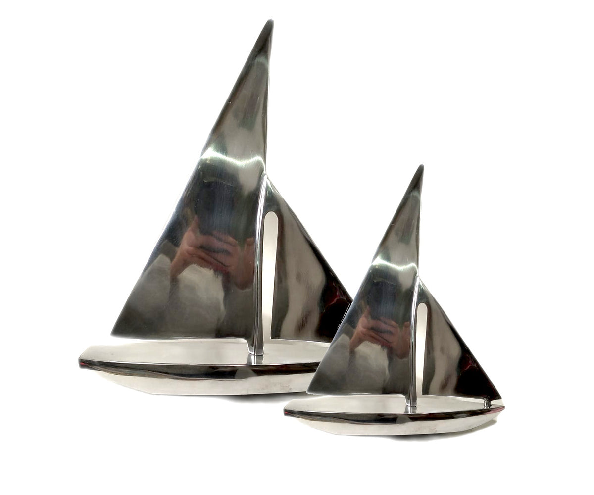 Scultura Barca a vela in alluminio 