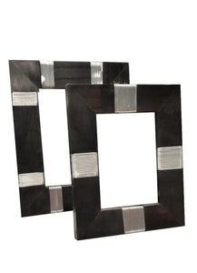 Portafoto in legno Wenge con elementi in metallo 