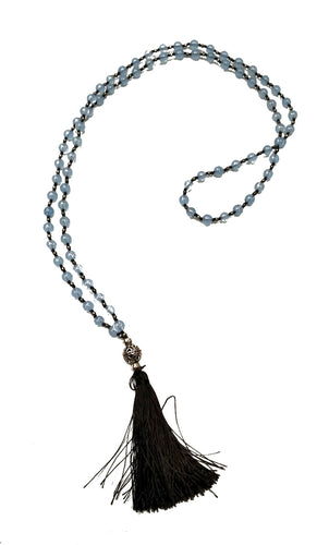 Collana rosario in calcedonio con tassel