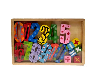 Cofanetto gioco in legno educativo per bambini "Operazioni matematiche"