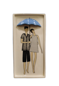 Terre di Scirocco: mattonella da parete con coppia con ombrello celeste