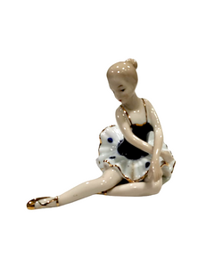 Ballerina in porcellana smaltata