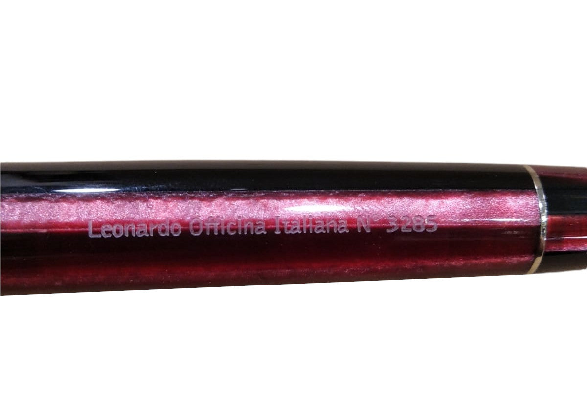 Penna stilografica "Momento Zero" Prugna n° 3285 Leonardo Officina Italiana