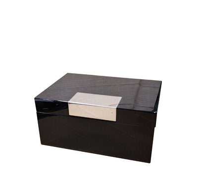 Scatola portagioie in legno nero laccato con inserto in metallo specchiato
