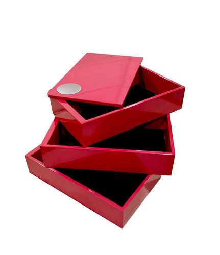 Scatola portagioie in legno rosso laccato a tre comparti