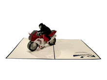 Carica l&#39;immagine nel visualizzatore di Gallery, Cartoncino d&#39;auguri tridimensionale Origamo&quot;: &quot;Moto Sportiva&quot;
