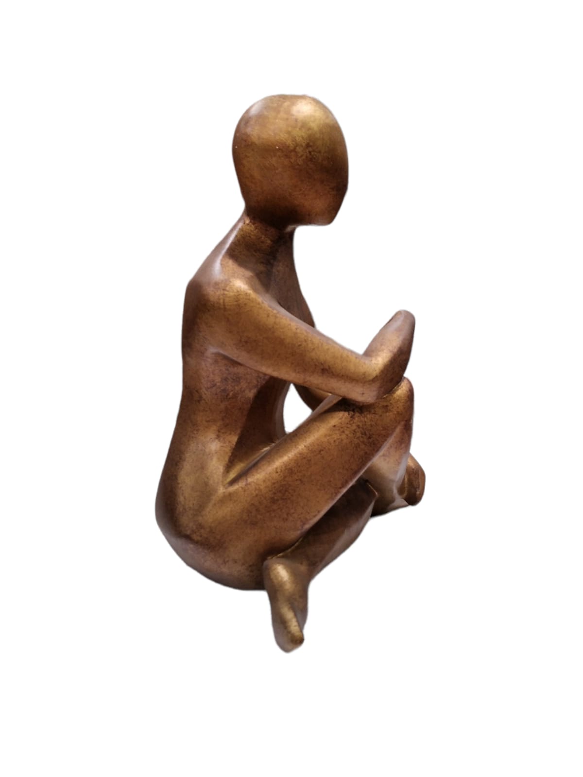 Scultura in resina dorata opaca "Figura seduta""