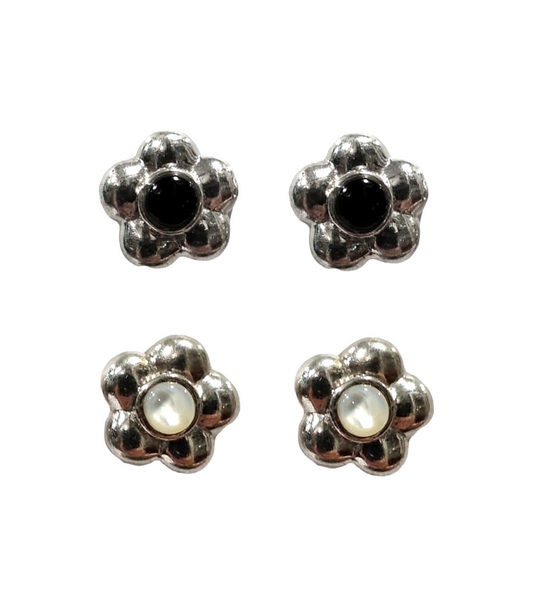 Orecchini a bottone in argento con cabochon "Flowers" 