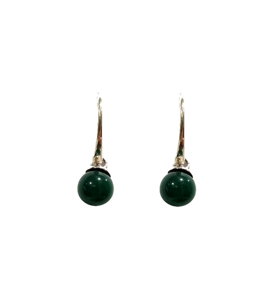 Orecchini in argento e giada verde