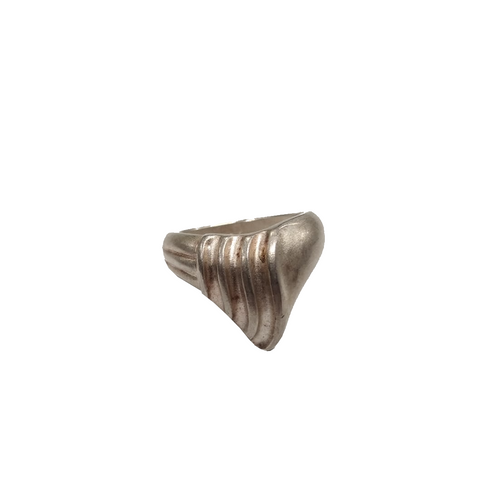 Anello in argento satinato