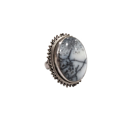 Anello in argento con cabochon in ossidiana neve