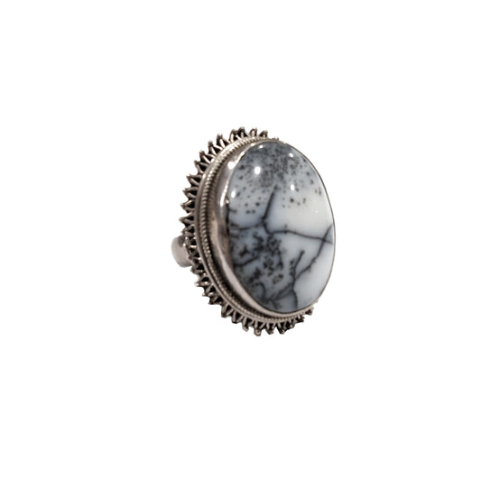 Anello in argento con cabochon in ossidiana neve