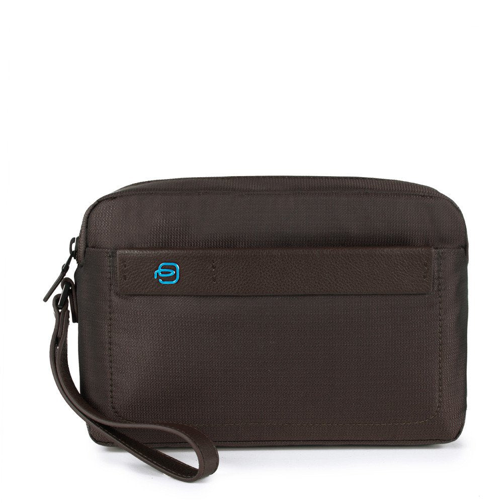 Beauty da viaggio in tessuto tecnico e pelle Pulse Piquadro (disponibile in diversi colori)