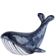 Carica l&#39;immagine nel visualizzatore di Gallery, Balena magnetica portagraffette in porcellana smaltata

